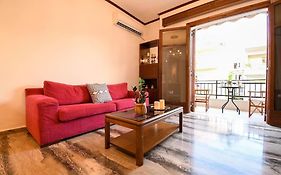 Spacious Flat In The City Center!